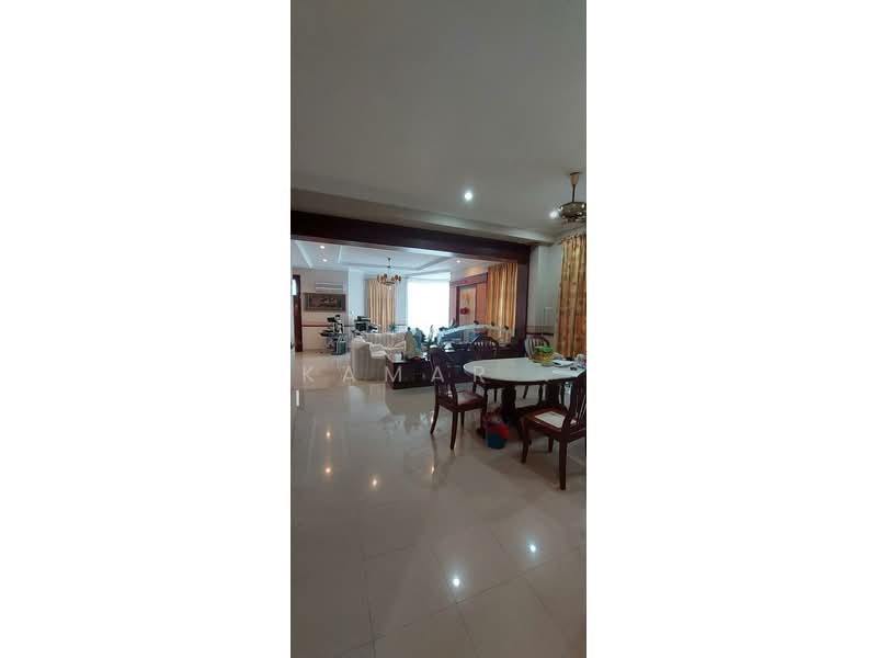 Rumah Berkembar untuk Dijual di Taman Suria (Johor Bahru) - Kamar . - PropertyGuru.com.my
