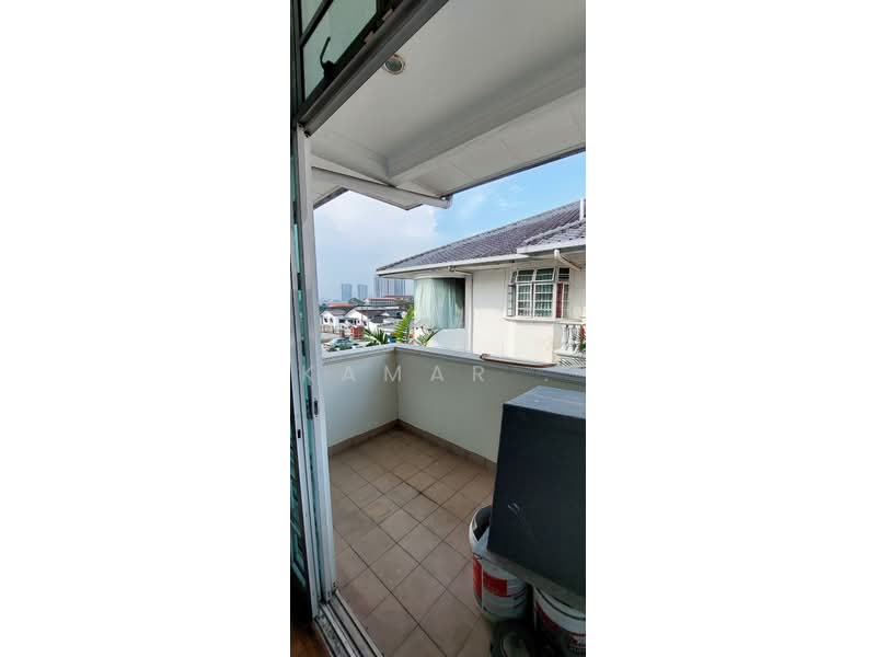 Rumah Berkembar untuk Dijual di Taman Suria (Johor Bahru) - Kamar . - PropertyGuru.com.my