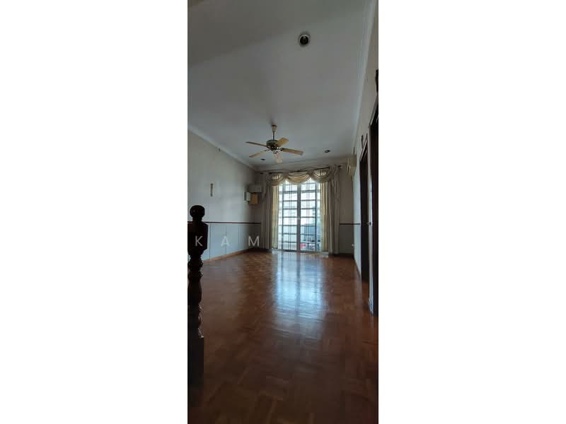 Rumah Berkembar untuk Dijual di Taman Suria (Johor Bahru) - Kamar . - PropertyGuru.com.my