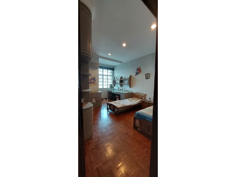 Rumah Berkembar untuk Dijual di Taman Suria (Johor Bahru) - Kamar . - PropertyGuru.com.my