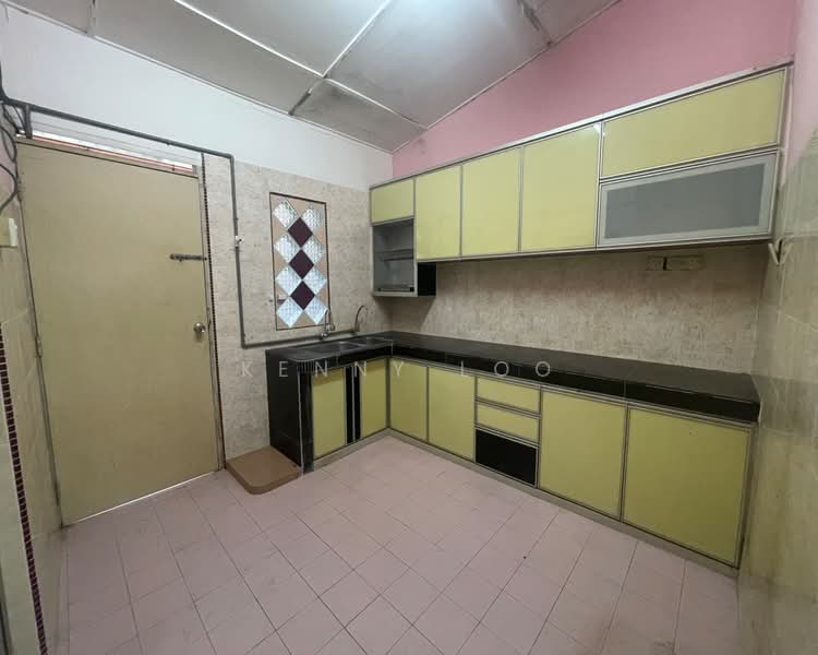 2-storey Terraced House for Rent in Seri Setali (Kuantan) - Kenny Loo - Kitchen - PropertyGuru.com.my