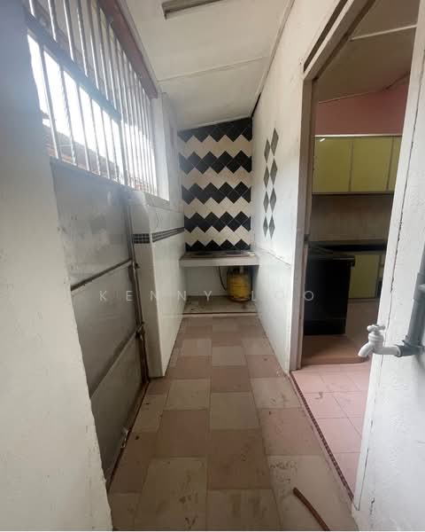 2-storey Terraced House for Rent in Seri Setali (Kuantan) - Kenny Loo - Kitchen - PropertyGuru.com.my