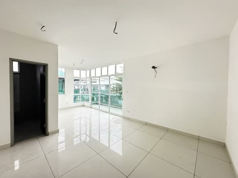 Cluster House for Sale in Skudai (Johor) - Eva Siow - Living Room - PropertyGuru.com.my