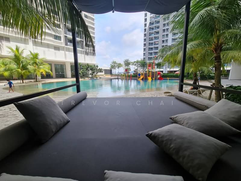 Servis Apartment untuk Disewa di Akasa - Trevor Chai - Pool - PropertyGuru.com.my