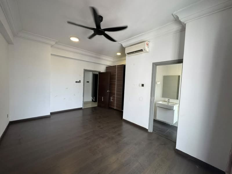 Service Residence for Sale at V@SUMMERPLACE - Annie Low - Interior - PropertyGuru.com.my