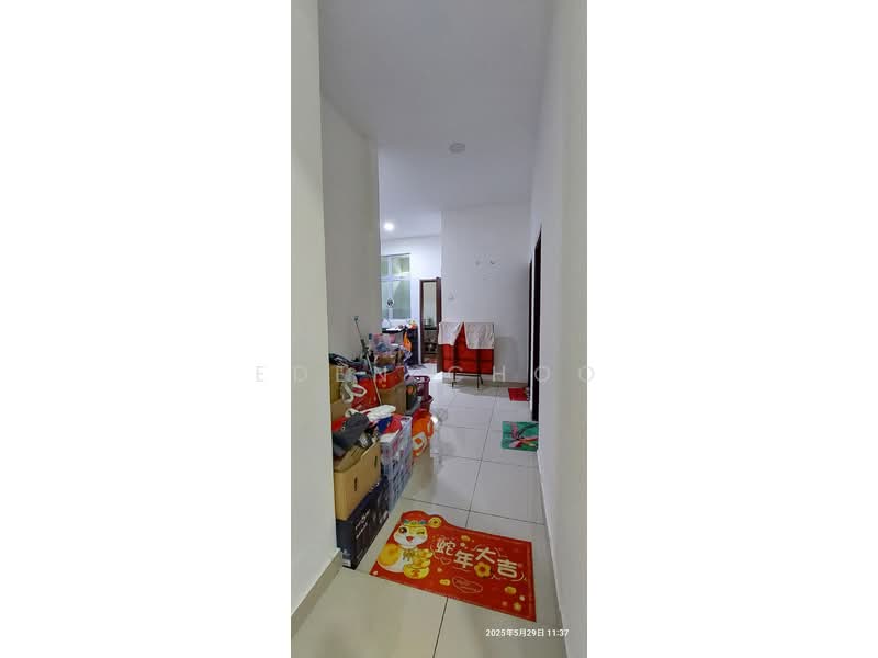 Rumah Teres untuk Dijual di Ayer Baloi (Johor) - Eden Choo - Corridor - PropertyGuru.com.my
