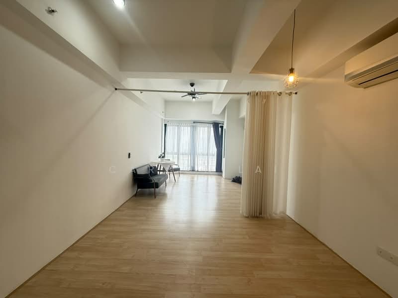 Service Residence for Sale at Aurora Suites @ Bukit Jalil - Carson Lai - Living Room - PropertyGuru.com.my