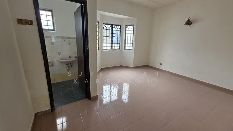 Rumah Teres 2 Tingkat untuk Dijual di Taman Sri Andalas (Klang) - Surendran Karapiah - PropertyGuru.com.my