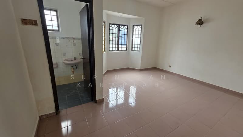 Rumah Teres 2 Tingkat untuk Dijual di Taman Sri Andalas (Klang) - Surendran Karapiah - PropertyGuru.com.my
