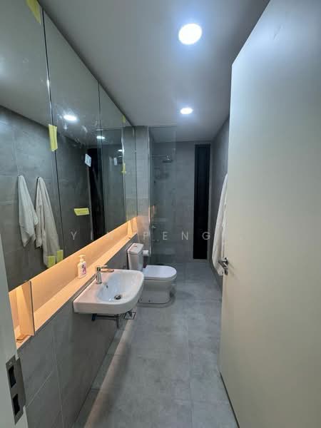 Servis Apartment untuk Disewa di Jendela Residences - Yin Peng . - Bathroom - PropertyGuru.com.my