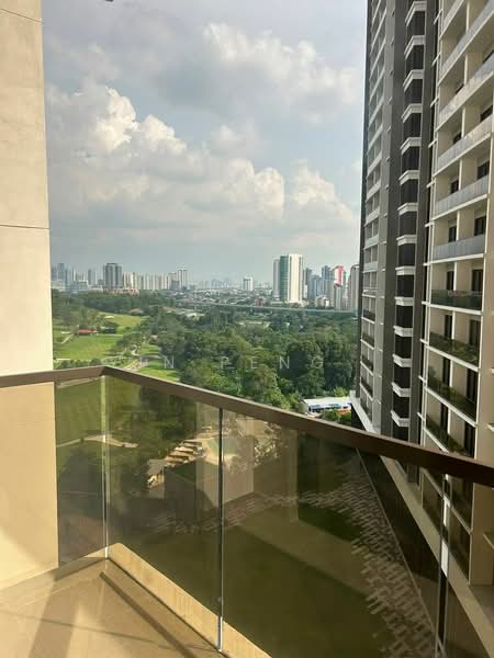 Servis Apartment untuk Disewa di Jendela Residences - Yin Peng . - Balcony - PropertyGuru.com.my