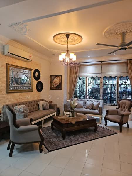 2-storey Terraced House for Sale in Bandar Parklands (Klang) - M. Sundram - Living Room - PropertyGuru.com.my