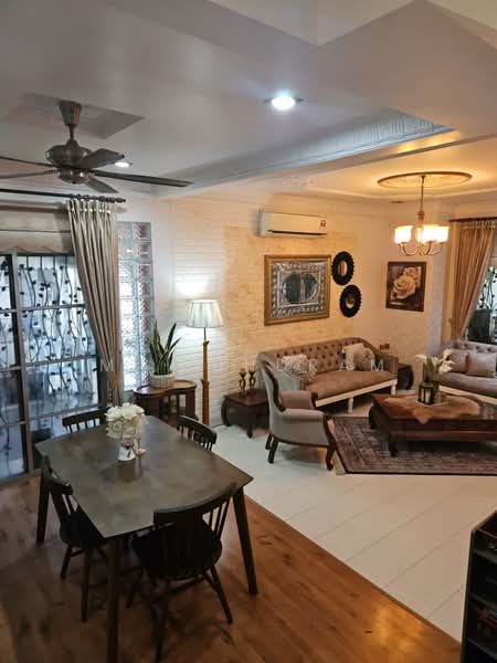 2-storey Terraced House for Sale in Bandar Parklands (Klang) - M. Sundram - Living Room - PropertyGuru.com.my