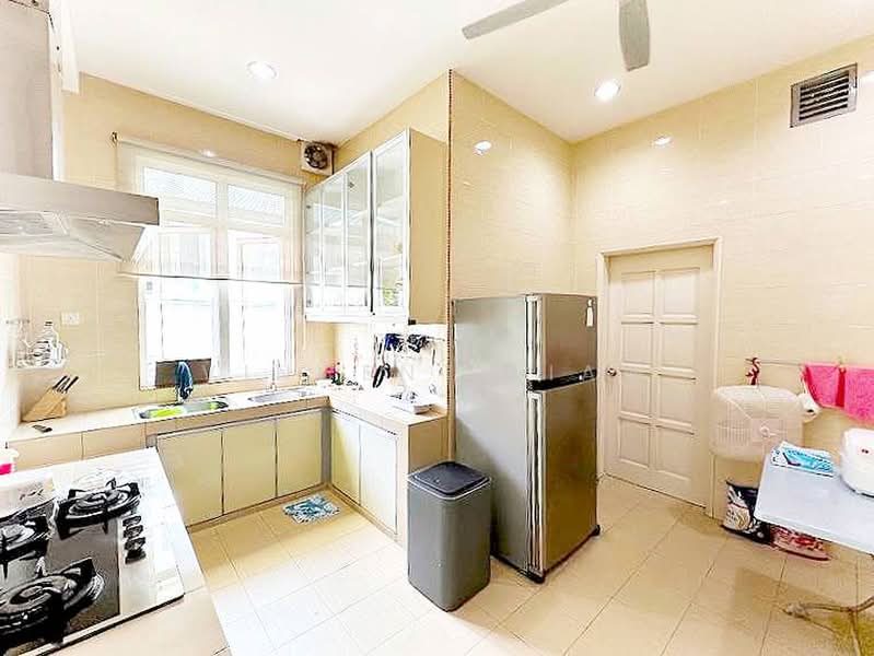 Bungalow House untuk Dijual di Pju 3 (Petaling Jaya) - Vincent Liaw - Kitchen - PropertyGuru.com.my