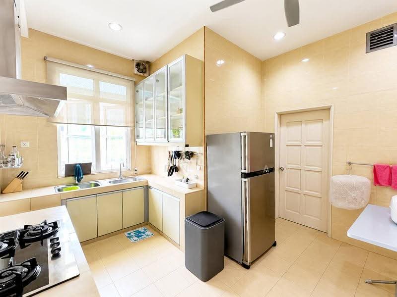 Rumah Banglo untuk Dijual di Petaling Jaya (Selangor) - Vincent Liaw - Kitchen - PropertyGuru.com.my
