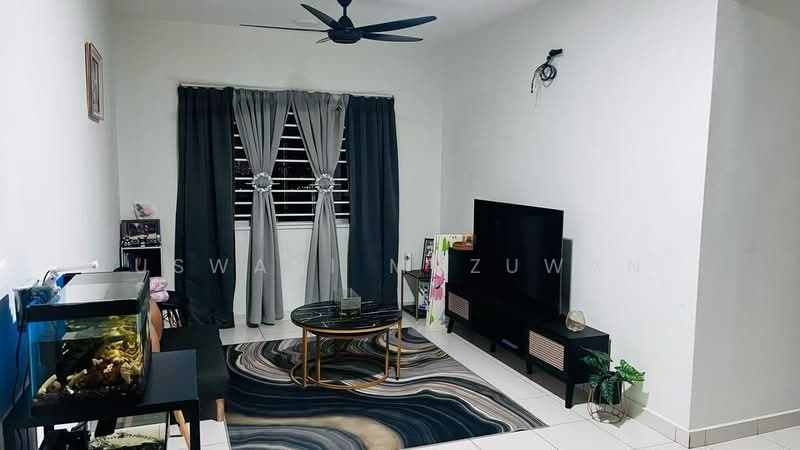 Pangsapuri untuk Disewa di Karisma @ Eco Majestic - Uswani Mazuwan - Living Room - PropertyGuru.com.my