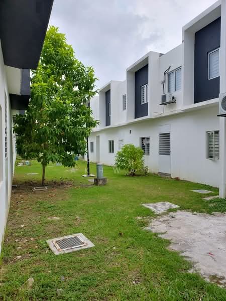 Rumah Teres 2 Tingkat untuk Disewa di Dengkil (Selangor) - Iryani Akhwan - Exterior - PropertyGuru.com.my