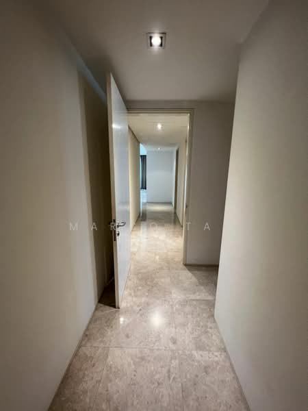 Servis Apartment untuk Disewa di K Residence @ KLCC - Marco Tan - Corridor - PropertyGuru.com.my
