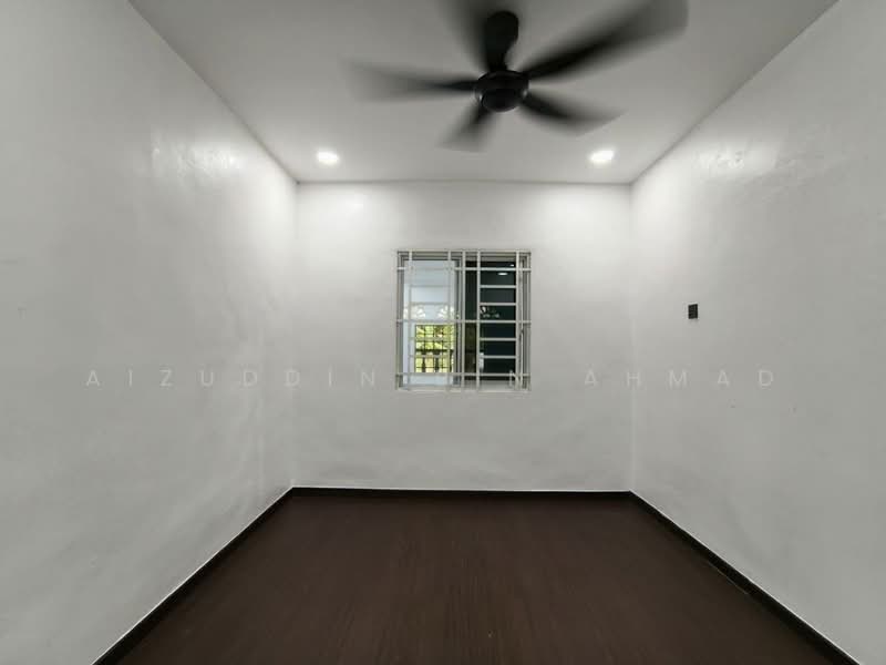 1-storey Terraced House for Sale in Taman Cengal Utama (Paroi) - Aizuddin bin Ahmad - Interior - PropertyGuru.com.my