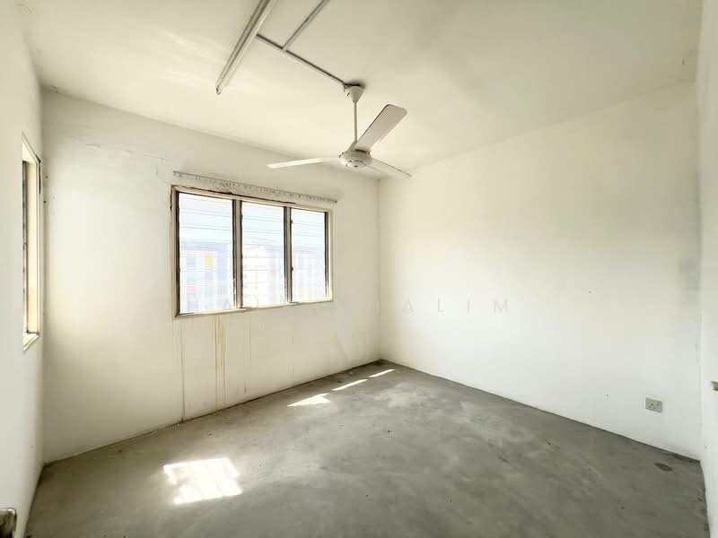 Flat for Sale at Pangsapuri Sentosa - Hairi Halim - PropertyGuru.com.my