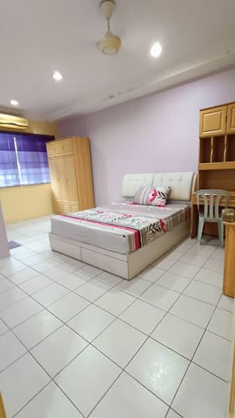 Semi-Detached House for Sale in Taman Layang Layang (Seremban) - Eddy Hong - Bedroom - PropertyGuru.com.my