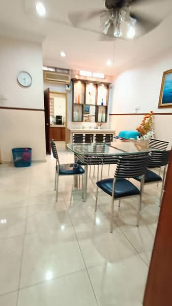 Semi-Detached House for Sale in Taman Layang Layang (Seremban) - Eddy Hong - Dining Room - PropertyGuru.com.my