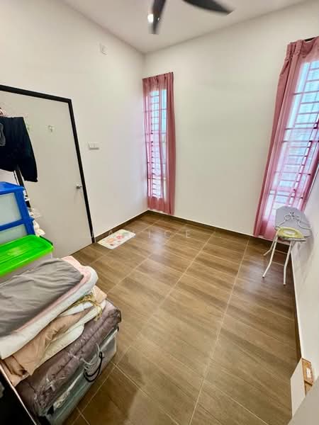 Rumah Teres 2 Tingkat untuk Dijual di Taman Mount Austin (Tebrau) - Janice . - PropertyGuru.com.my