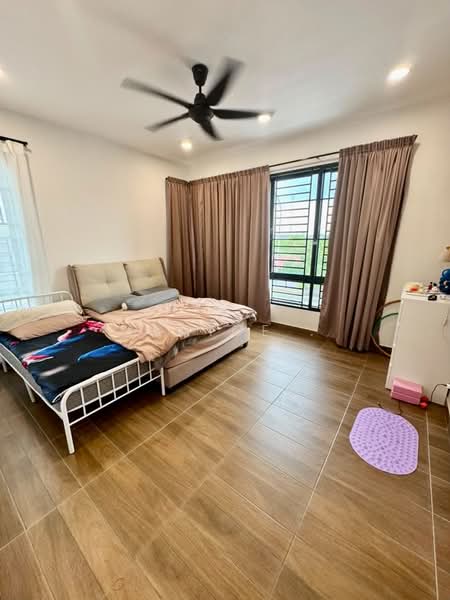 Rumah Teres 2 Tingkat untuk Dijual di Taman Mount Austin (Tebrau) - Janice . - PropertyGuru.com.my