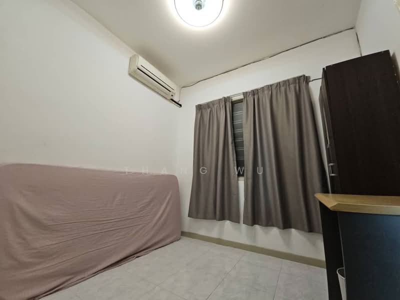Pangsapuri untuk Dijual di Taman Kheng Tian - Thang Wu - Bedroom - PropertyGuru.com.my