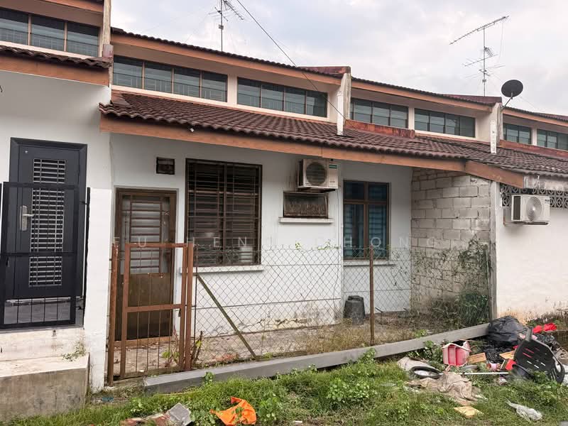 1-storey Terraced House for Sale in Taman Puteri Wangsa (Ulu Tiram) - Fu Heng Chong - Exterior - PropertyGuru.com.my