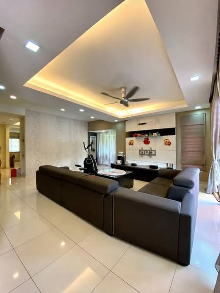 2-storey Terraced House for Sale in Kota Kemuning (Shah Alam) - Jack Lim - Living Room - PropertyGuru.com.my