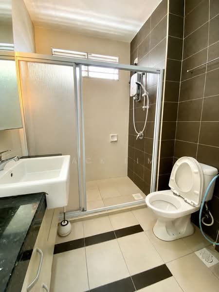 2-storey Terraced House for Sale in Kota Kemuning (Shah Alam) - Jack Lim - Bathroom - PropertyGuru.com.my