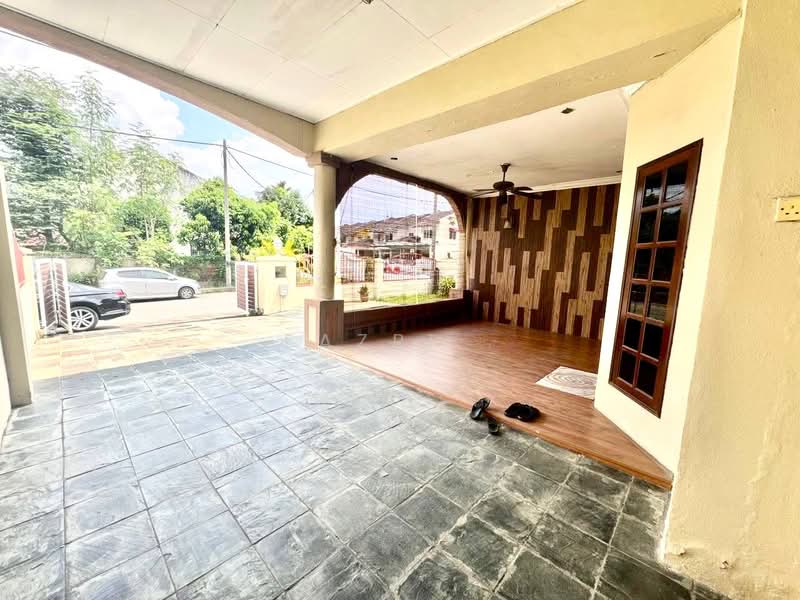 Rumah Berkembar untuk Dijual di Country Heights (Kajang) - Fazri . - PropertyGuru.com.my