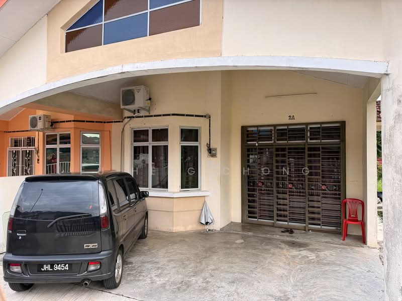 1-storey Terraced House for Sale in Taman Bestari Indah (Ulu Tiram) - Fu Heng Chong - Exterior - PropertyGuru.com.my