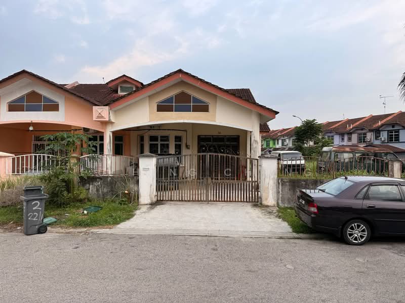 1-storey Terraced House for Sale in Taman Bestari Indah (Ulu Tiram) - Fu Heng Chong - Exterior - PropertyGuru.com.my