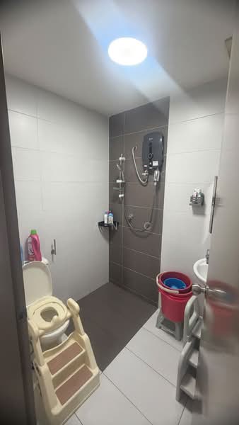 Rumah Teres 2 Tingkat untuk Dijual di Diamond City (Semenyih) - Bryan Cho - Bathroom - PropertyGuru.com.my