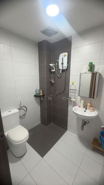 Rumah Teres 2 Tingkat untuk Dijual di Diamond City (Semenyih) - Bryan Cho - Bathroom - PropertyGuru.com.my