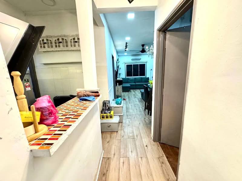 Apartment for Sale at Sri Murni - Fazri . - PropertyGuru.com.my