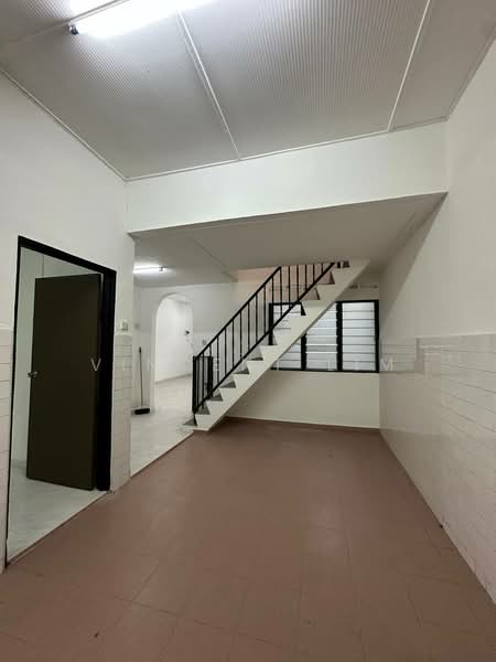 1-storey Terraced House for Sale in Taman Johor Jaya (Johor Bahru) - Vincent Lim - PropertyGuru.com.my
