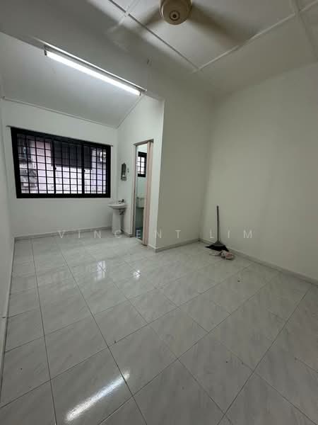 1-storey Terraced House for Sale in Taman Johor Jaya (Johor Bahru) - Vincent Lim - PropertyGuru.com.my