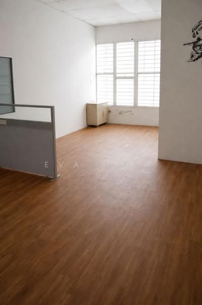 Kedai untuk Dijual di Taman Cempaka (Tampoi) - Eva Siow - Interior - PropertyGuru.com.my