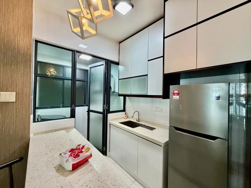Servis Apartment untuk Dijual di KL Traders Square - Fatin Ismail - Kitchen - PropertyGuru.com.my