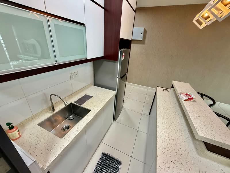 Servis Apartment untuk Dijual di KL Traders Square - Fatin Ismail - Kitchen - PropertyGuru.com.my