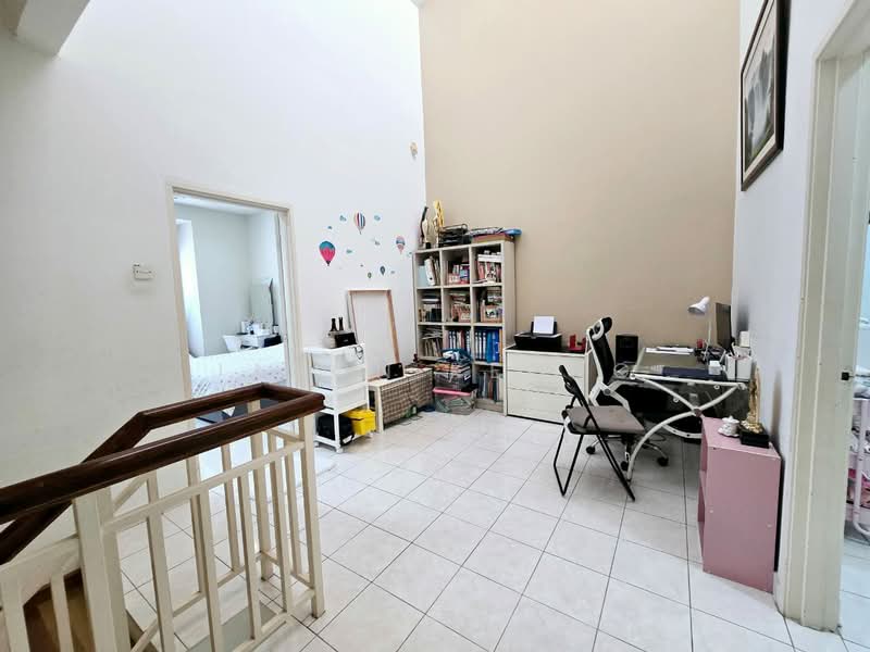2-storey Terraced House for Sale in Taman Putra Impiana (Puchong) - Jason Keong - Study - PropertyGuru.com.my