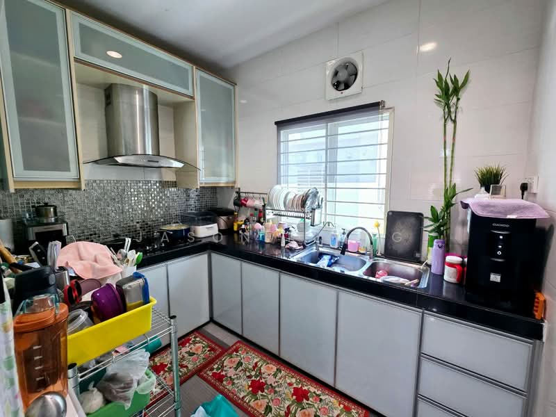 2-storey Terraced House for Sale in Taman Putra Impiana (Puchong) - Jason Keong - Kitchen - PropertyGuru.com.my