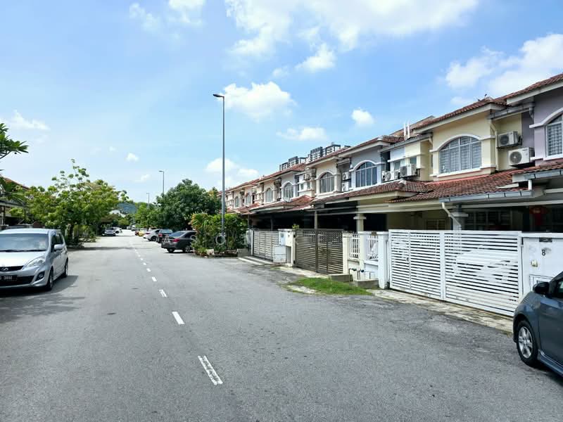 2-storey Terraced House for Sale in Taman Putra Impiana (Puchong) - Jason Keong - Exterior - PropertyGuru.com.my