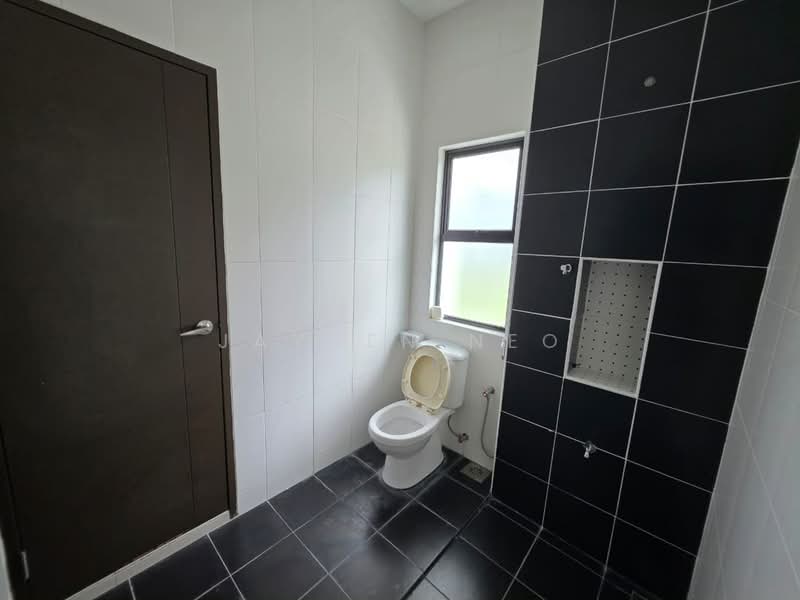 Rumah Berkembar untuk Dijual di Taman Nusa Idaman (Iskandar Puteri (Nusajaya)) - Jayden Neo - Bathroom - PropertyGuru.com.my