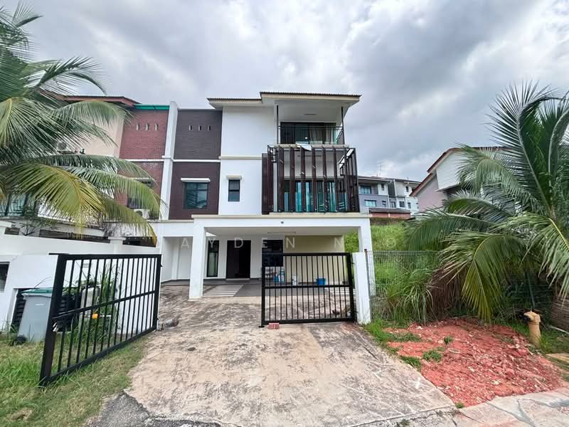 Rumah Berkembar untuk Dijual di Taman Nusa Idaman (Iskandar Puteri (Nusajaya)) - Jayden Neo - Exterior - PropertyGuru.com.my