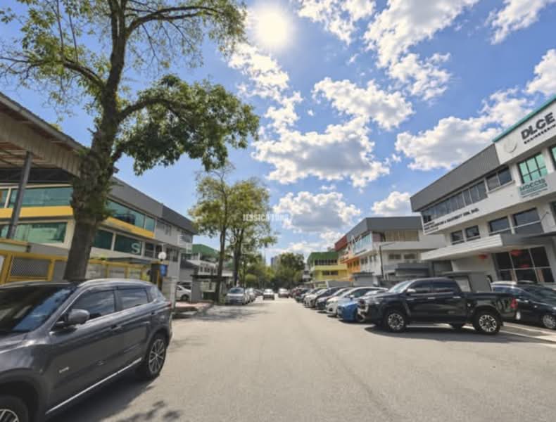 Semi-D Factory for Rent in Taman Shamelin (Cheras) - Eddy Lum - Exterior - PropertyGuru.com.my
