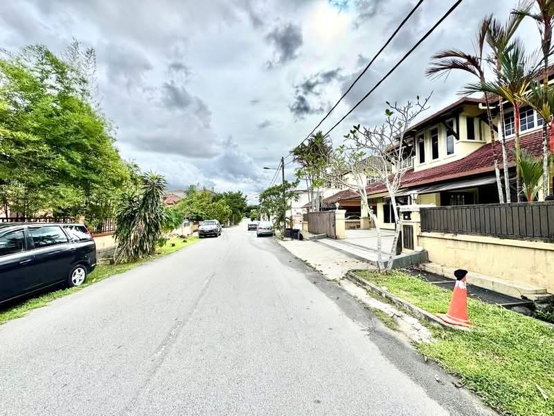 Bungalow for Sale in Taman Angkasa Indah (Kajang) - Fazri . - PropertyGuru.com.my